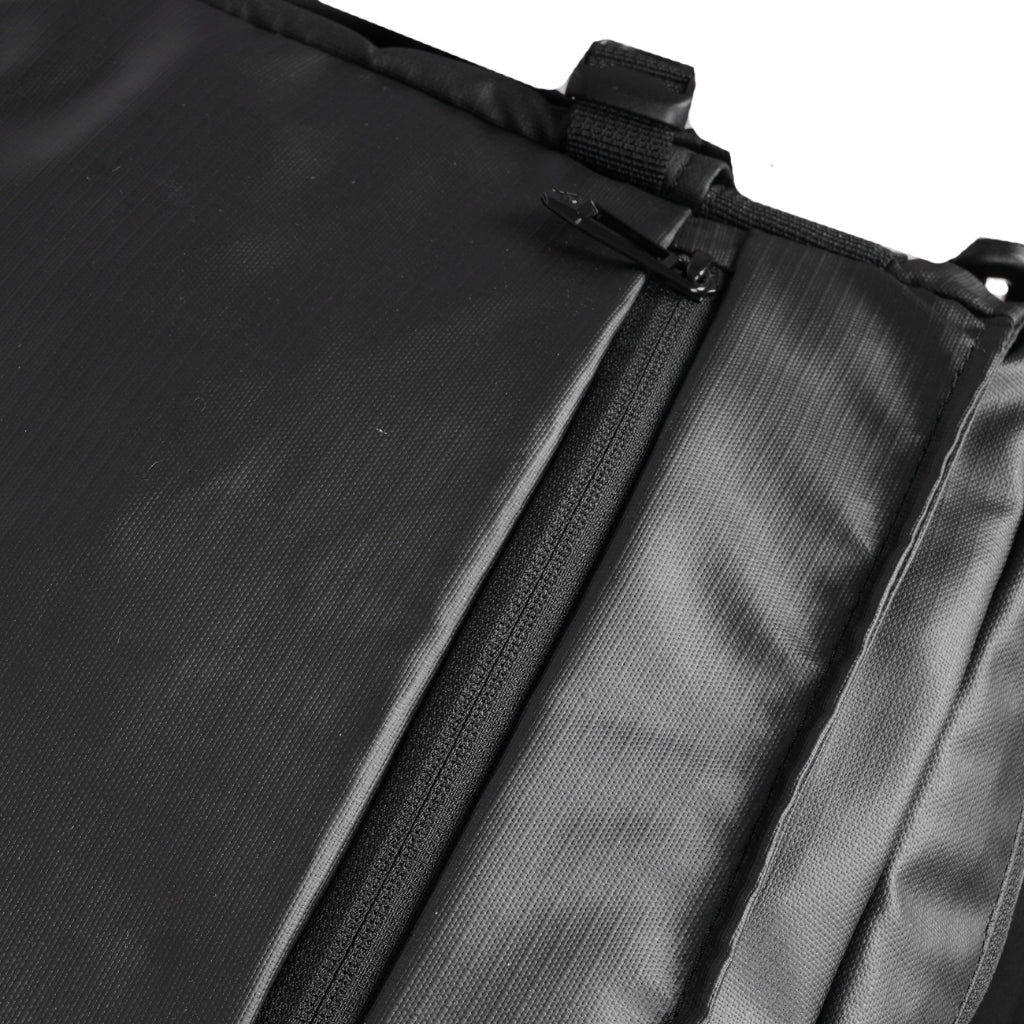 Forester 10194  Tas Selempang  Multifungsi Tahan Air ukuran 12"
